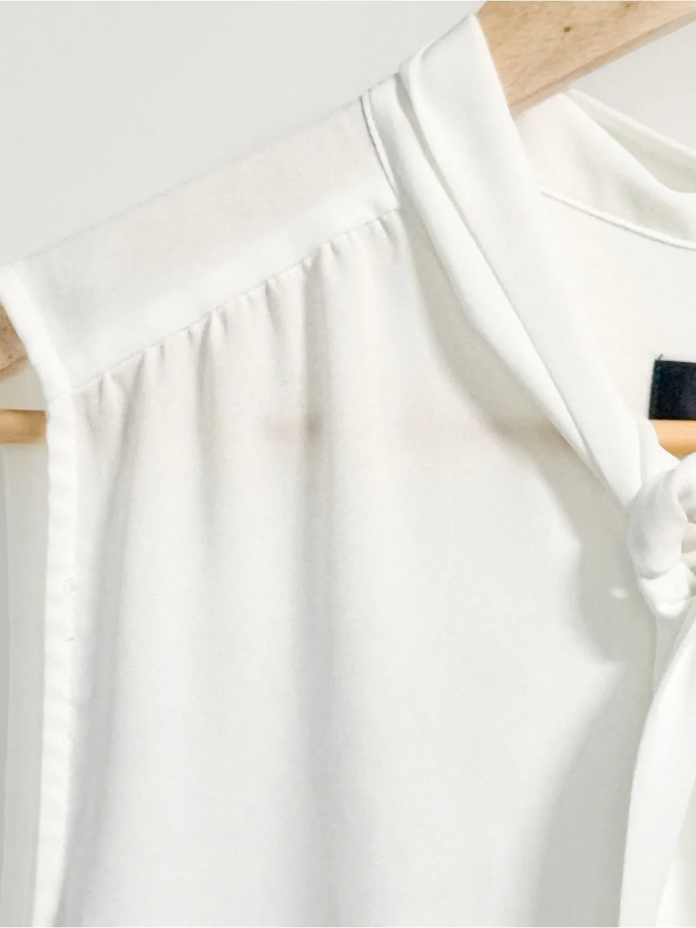 J.Crew 365 White Sleeveless Tie Neck Blouse XL Tall
